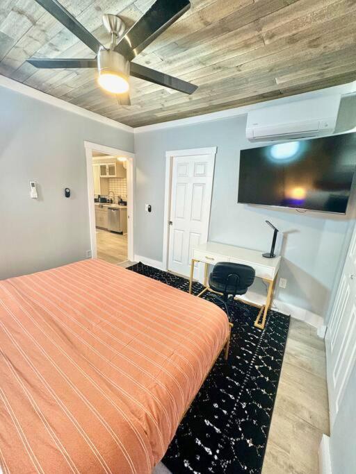 Little House On 47Th Apartment คลีฟแลนด์ ภายนอก รูปภาพ