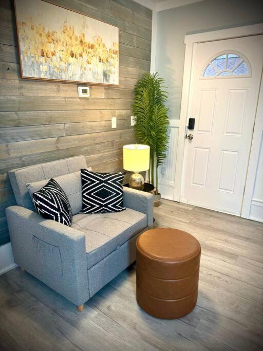 Little House On 47Th Apartment คลีฟแลนด์ ภายนอก รูปภาพ